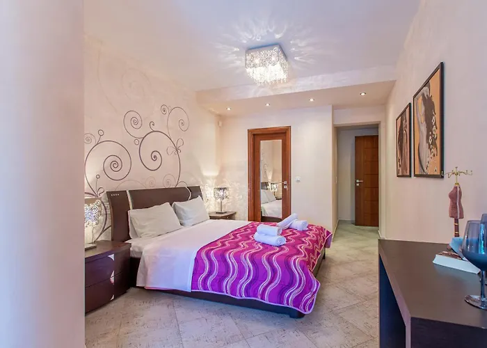 Elena Chania (Crete)