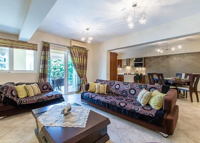 Elena Chania (Crete)